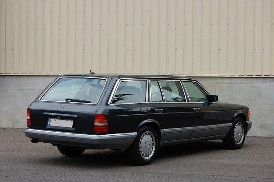 126 пап. Mercedes-Benz w126 универсал. Mercedes w126 Wagon. Мерседес 126 универсал. Mercedes w126 универсал.