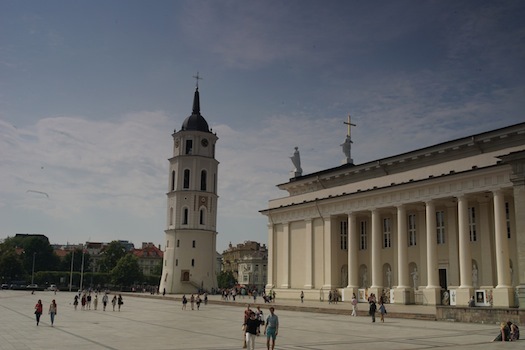 Girl coffee and the auto-Moto-horses in the centre of Vilnius