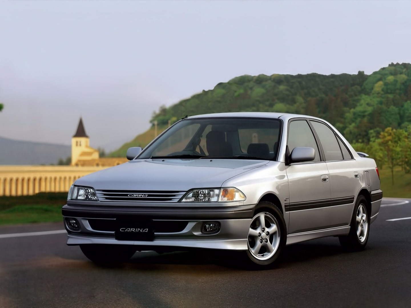 Фото toyota carina