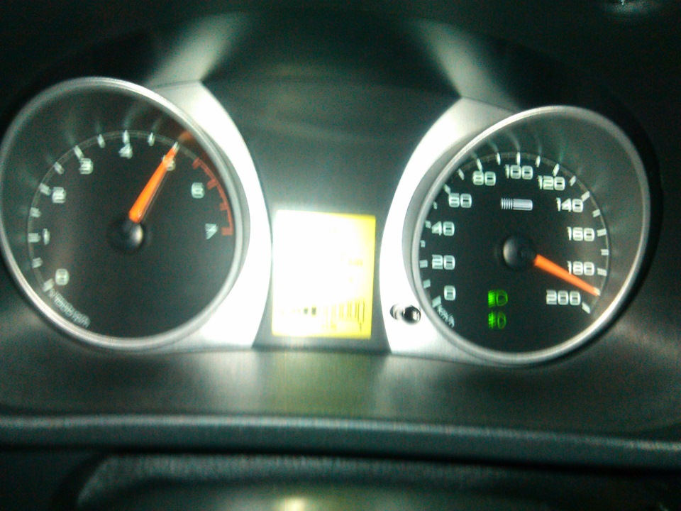 Замена масла в коробке с полу на синь — Lada Гранта лифтбек, 1,6 л ...