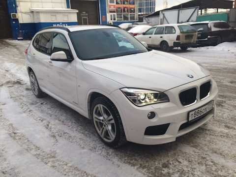 BMW x1 e84 Powder Ride