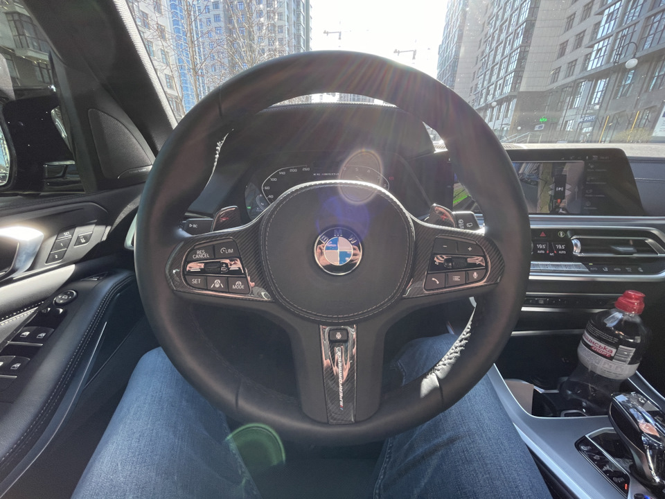 Накладки на руль авто под карбон. Смотреть фото Накладки на руль авто под карбон. Смотреть картинку Накладки на руль авто под карбон. Картинка про Накладки на руль авто под карбон. Фото Накладки на руль авто под карбон