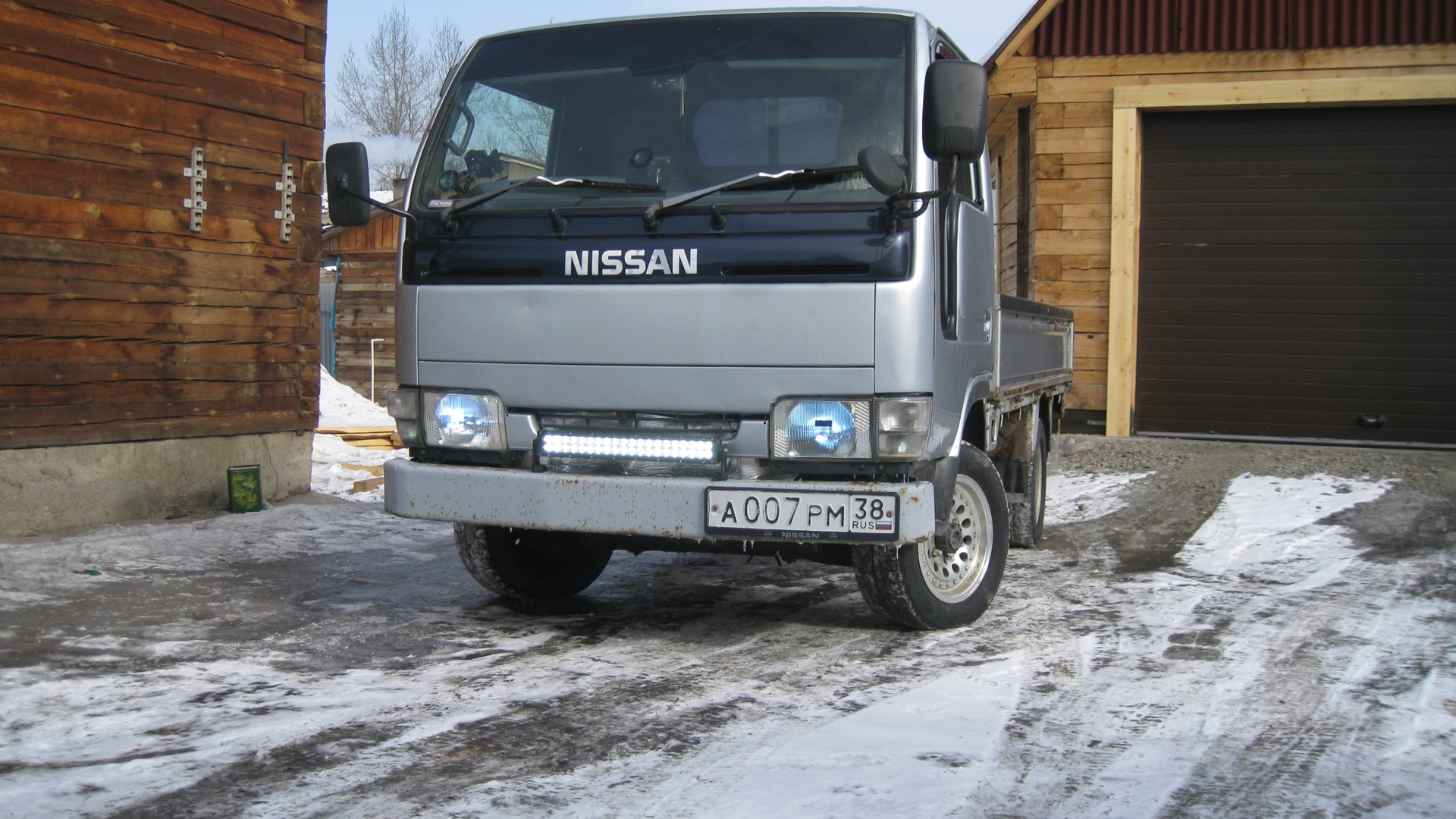 Nissan Atlas 2.7 дизельный 1995 | 4 WD на DRIVE2