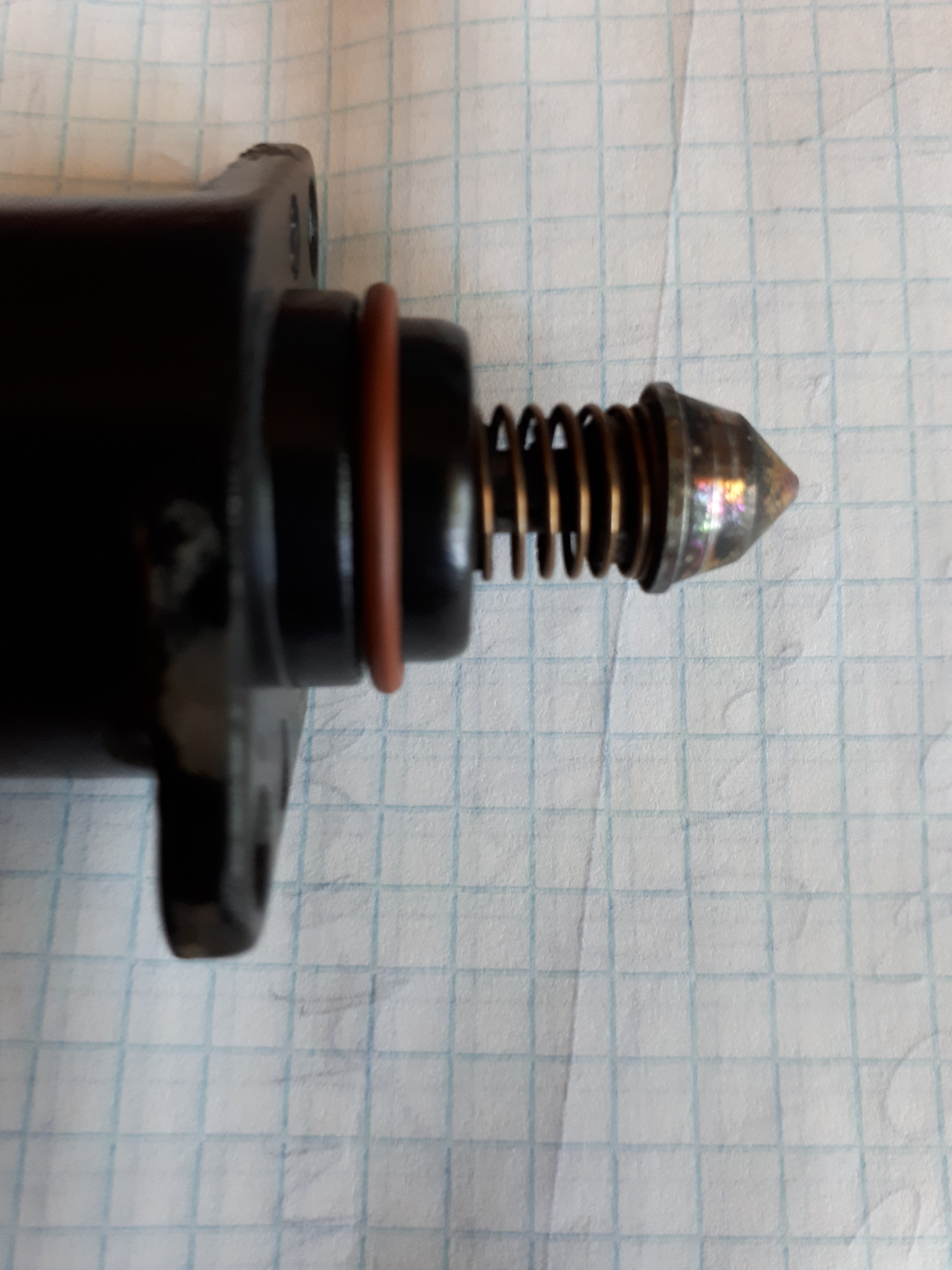 Двигатель ZAZ Vida в подкапотном пространстве