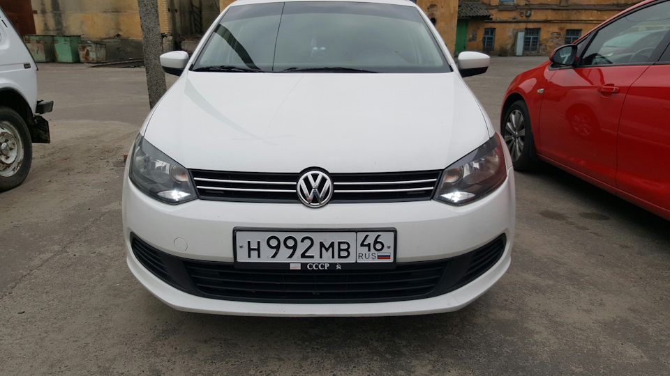 Диодные габариты — Volkswagen Polo Sedan, 1,6 л, 2013 года ...