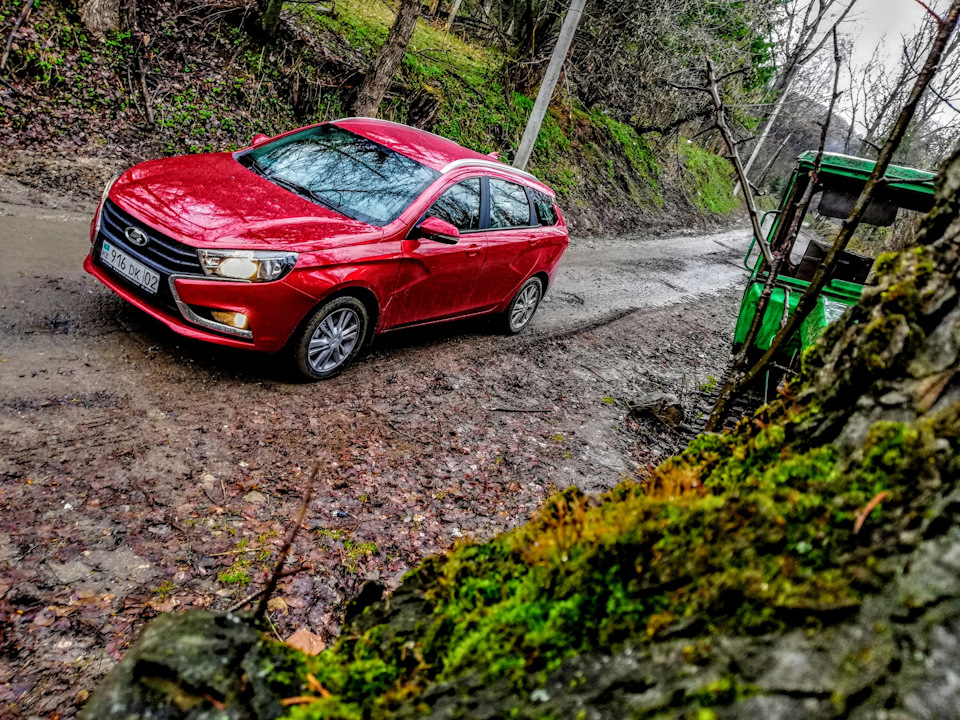 Салон Lada Vesta SW Cross не стал быть секретом