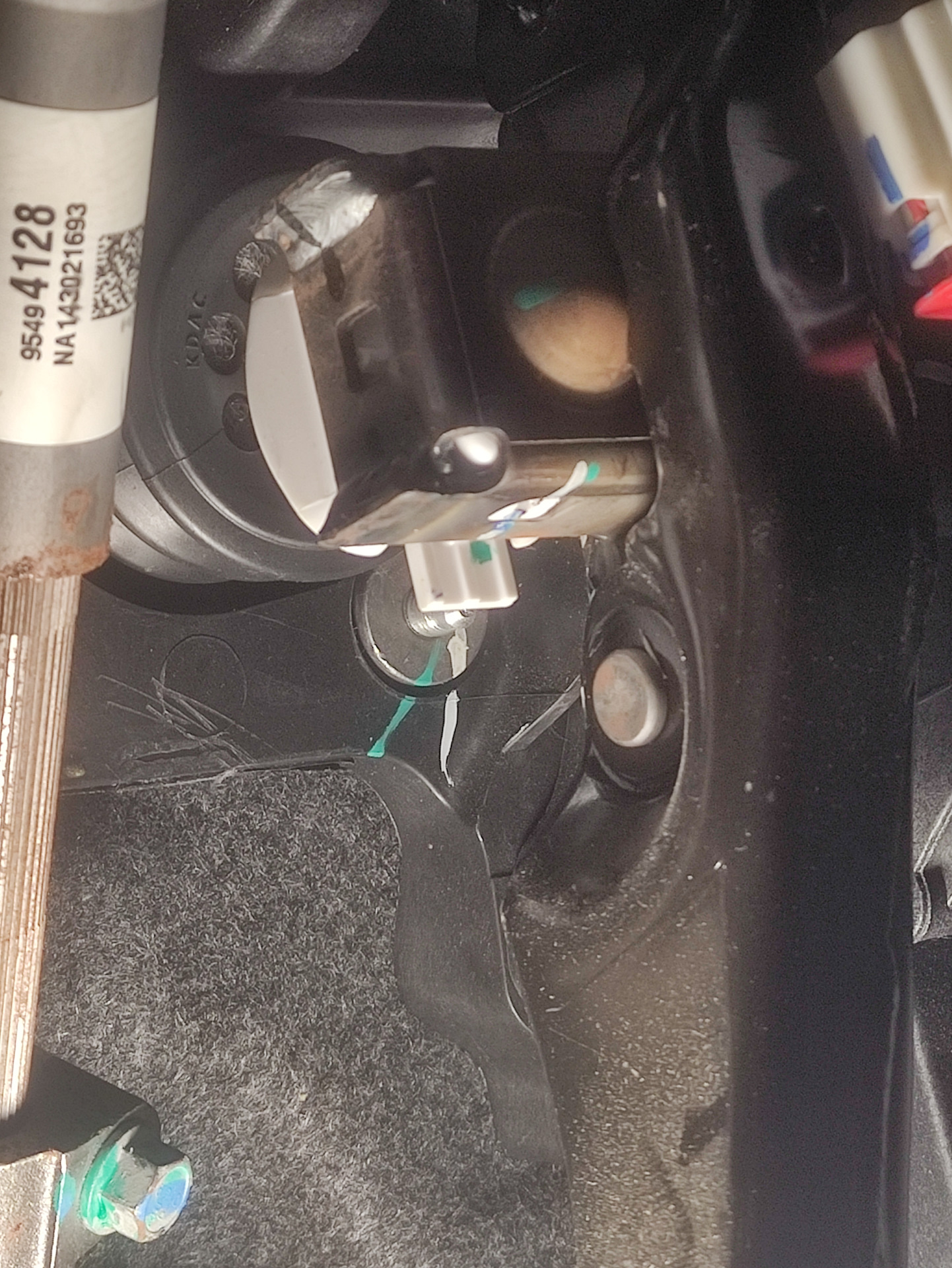 Не гаснут стоп-сигналы, ESP (скользкая дорога) OPEL MOKKA (РЕШЕНО ...