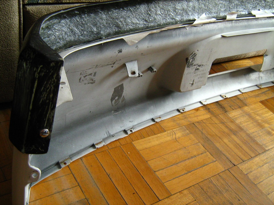 За тем то же самое с длинной частью — Mitsubishi Colt V