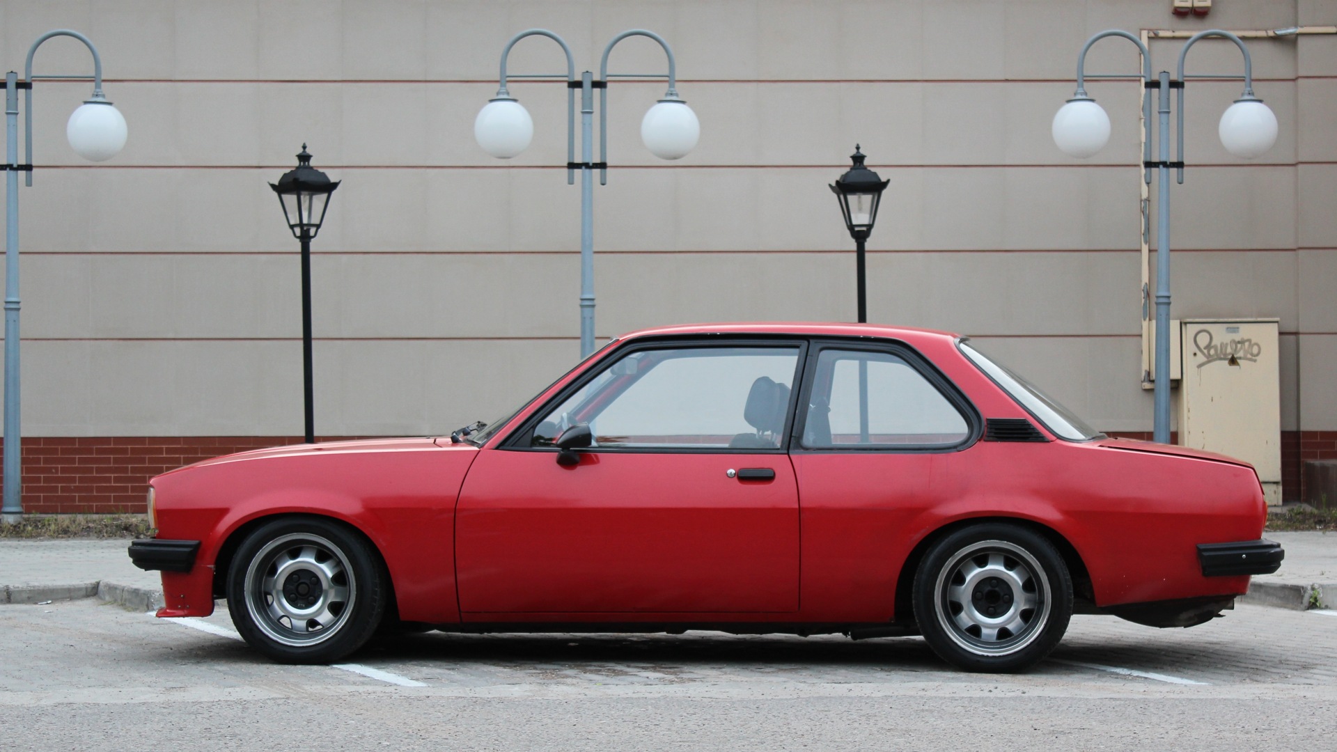 Opel Ascona B 1.3 бензиновый 1981 | В Coupe на DRIVE2