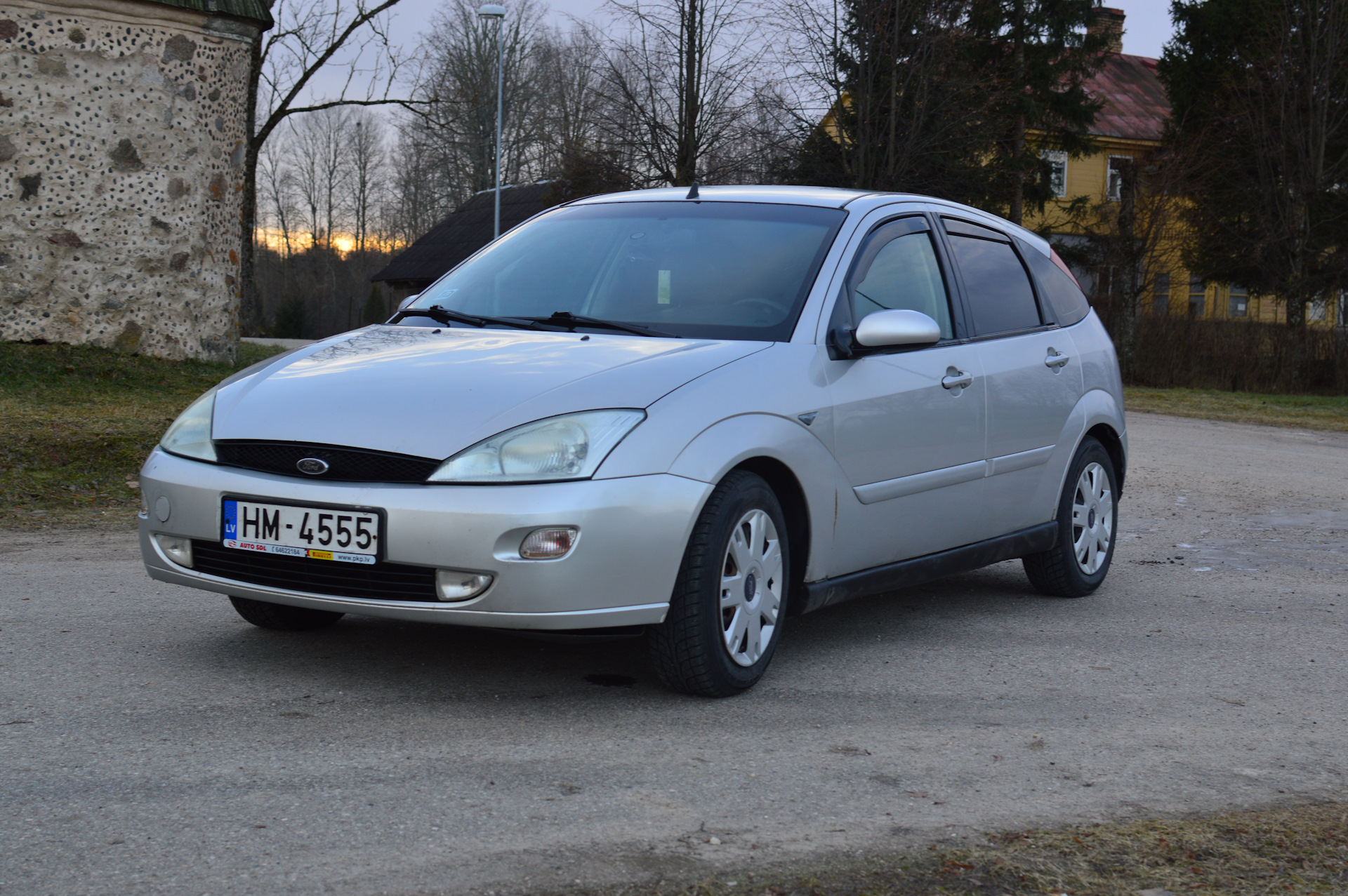 Форд фокус 1 хэтчбек. Ford Focus 1 хэтчбек. Ford Focus 2001 хэтчбек. Форд фокус 1 хэтчбек 1.8. Ford Focus 1.8 Hatchback 2001.