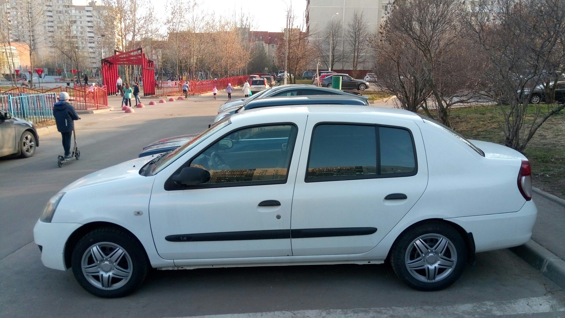 Рено симбол белая. Renault symbol 2007. Рено Симбол 2007. Рено Симбол 2007 года.