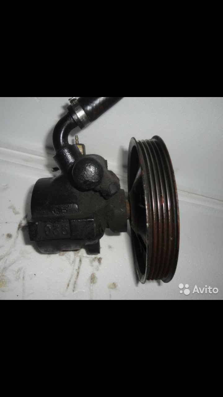 Замена насоса ГУР — Mitsubishi Carisma, 1,6 л, 1998 года | своими ...