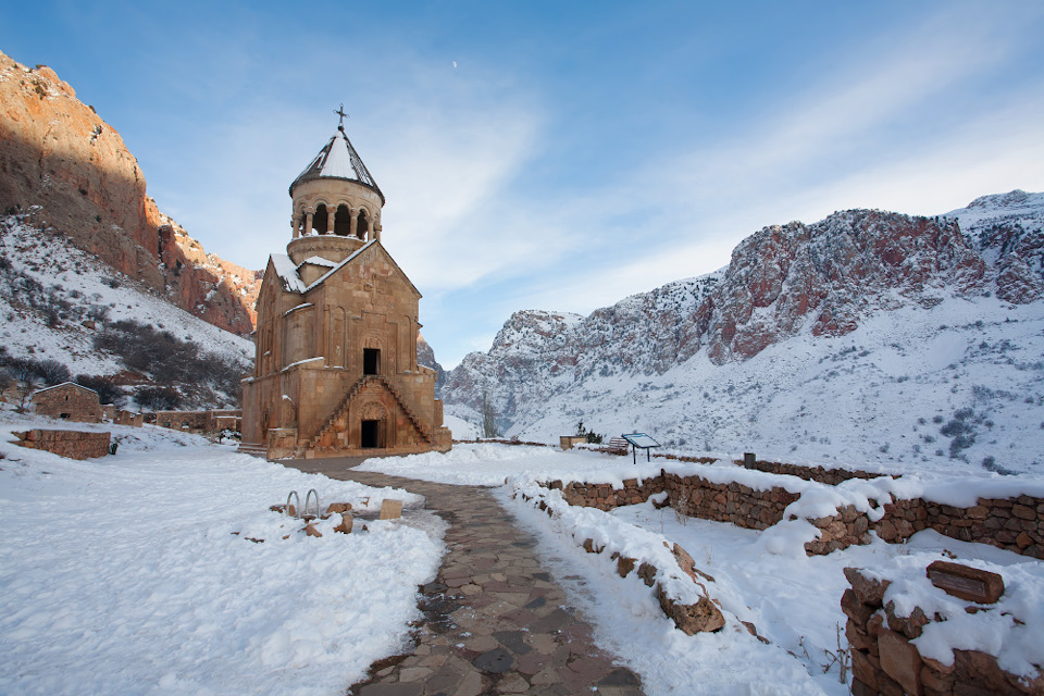 Армения зимой красивые