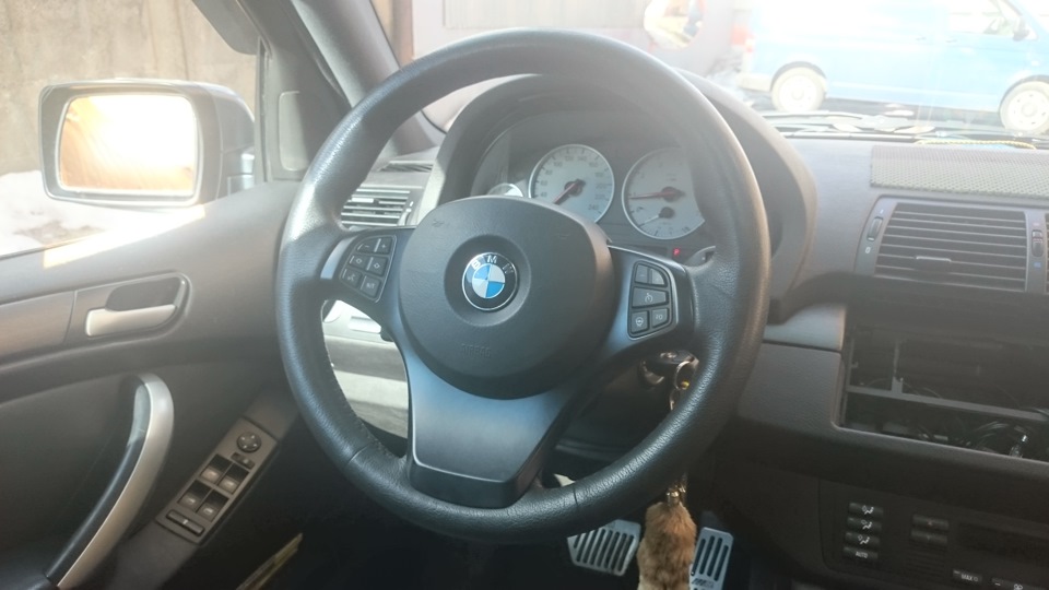 Photo from the logbook BMW X5 (E53)