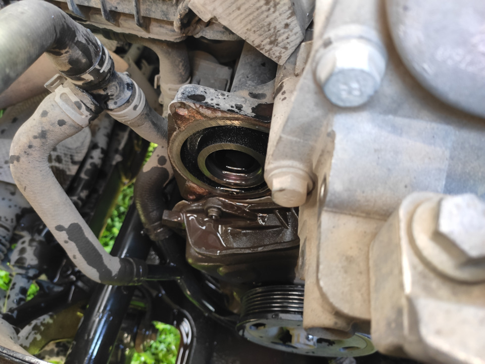 Писк, свист под капотом справа (помпа) caxa — Volkswagen Tiguan (1G), 1 ...