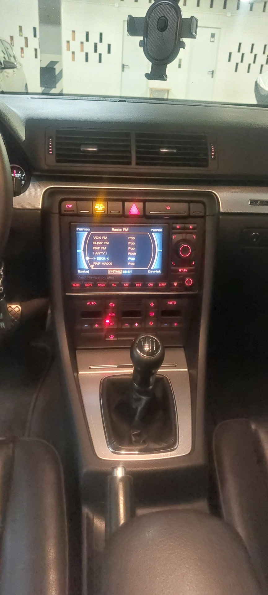 Замена автомагнитолы на Audi a4 b7. — Volkswagen Bora (1G), 1,6 л, 1999 ...