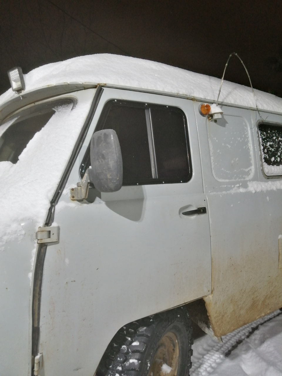 Раздвижные стекла! — УАЗ 3962, 2 л, 1997 года | тюнинг | DRIVE2