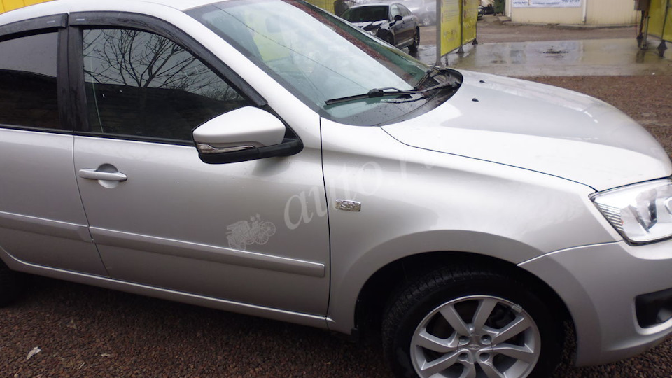 Ключ зажигания не крутится — Lada Гранта лифтбек, 1,6 л, 2014 года ...