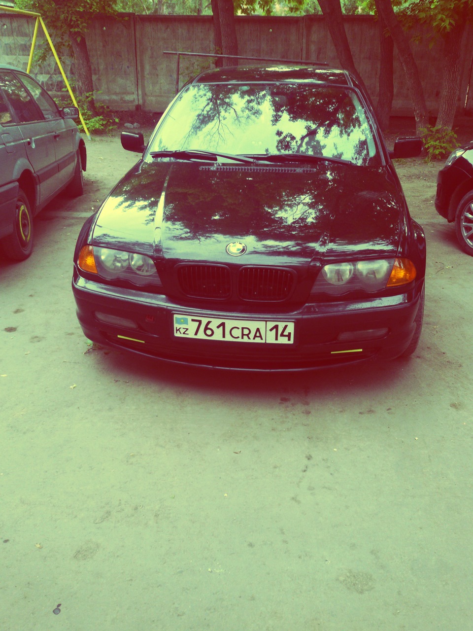 Снятие хрома и перекраска решетки радиатора! — BMW 3 series (E46), 1,9 ...