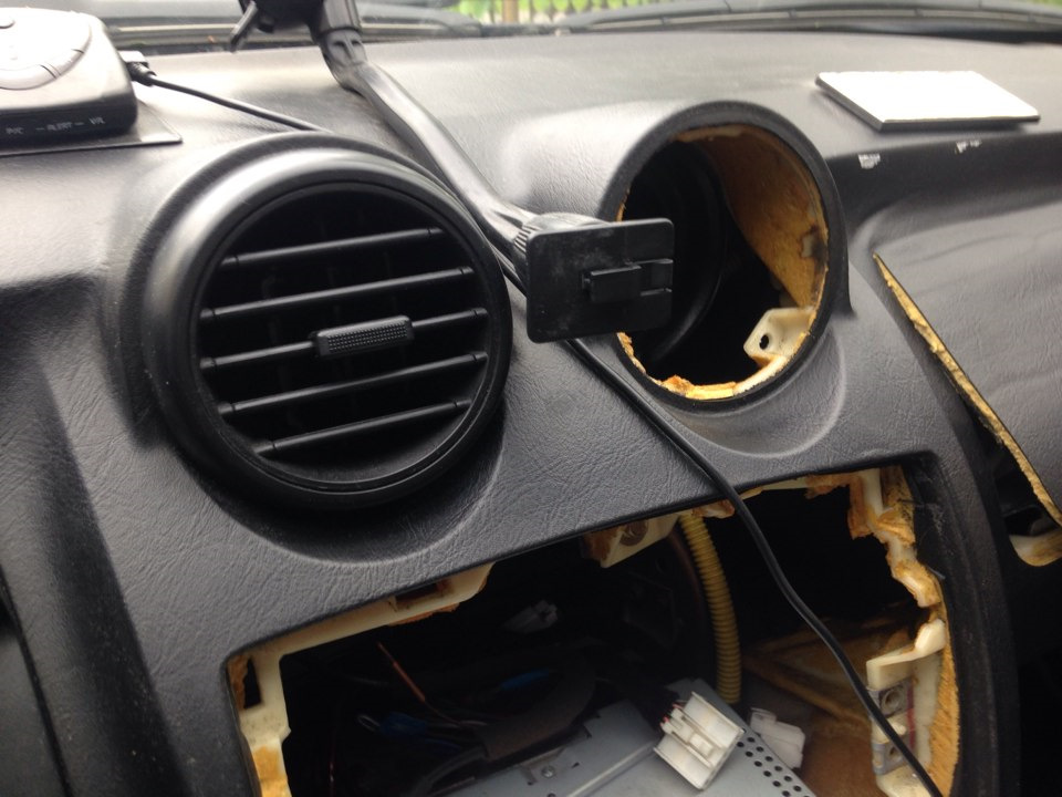 дефлектор воздуховода ваз 2114. дефлектор центральный ваз 2112 европанель. тюнинг воздуховодов. воздуховод 2110. дефлектор печки ваз 2110.