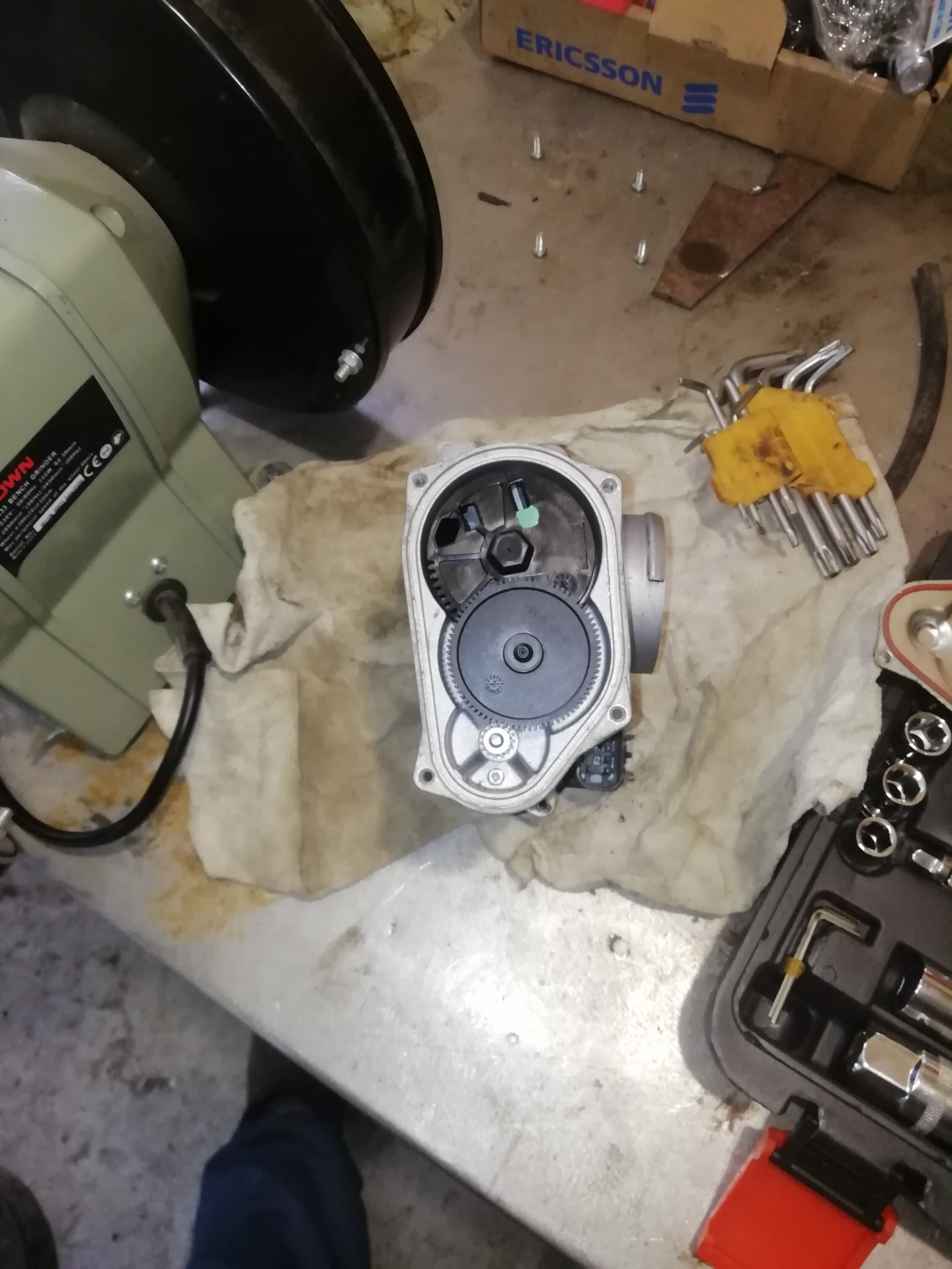 ДПКВ или дроссельная заслонка 2. — Lada Гранта (1G), 1,6 л, 2014 года ...