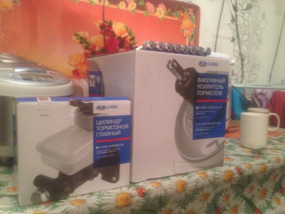 Гтц и вакумник ваз 2110 — Lada 21102, 1,5 л, 2000 года | запчасти | DRIVE2