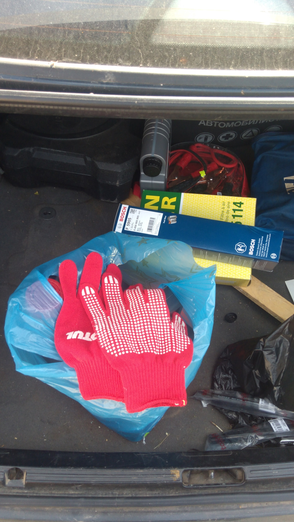 Фото в бортжурнале BMW 5 series (E39). Запчасти на фото: FS905