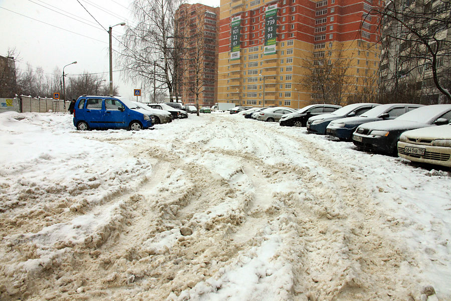 Фото автостоянки зимой