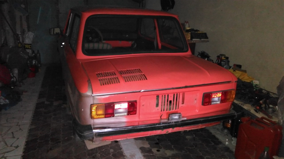 Дымит на холодную и бросает масло из под щупа… — ЗАЗ 968, 1,2 л, 1982 ...