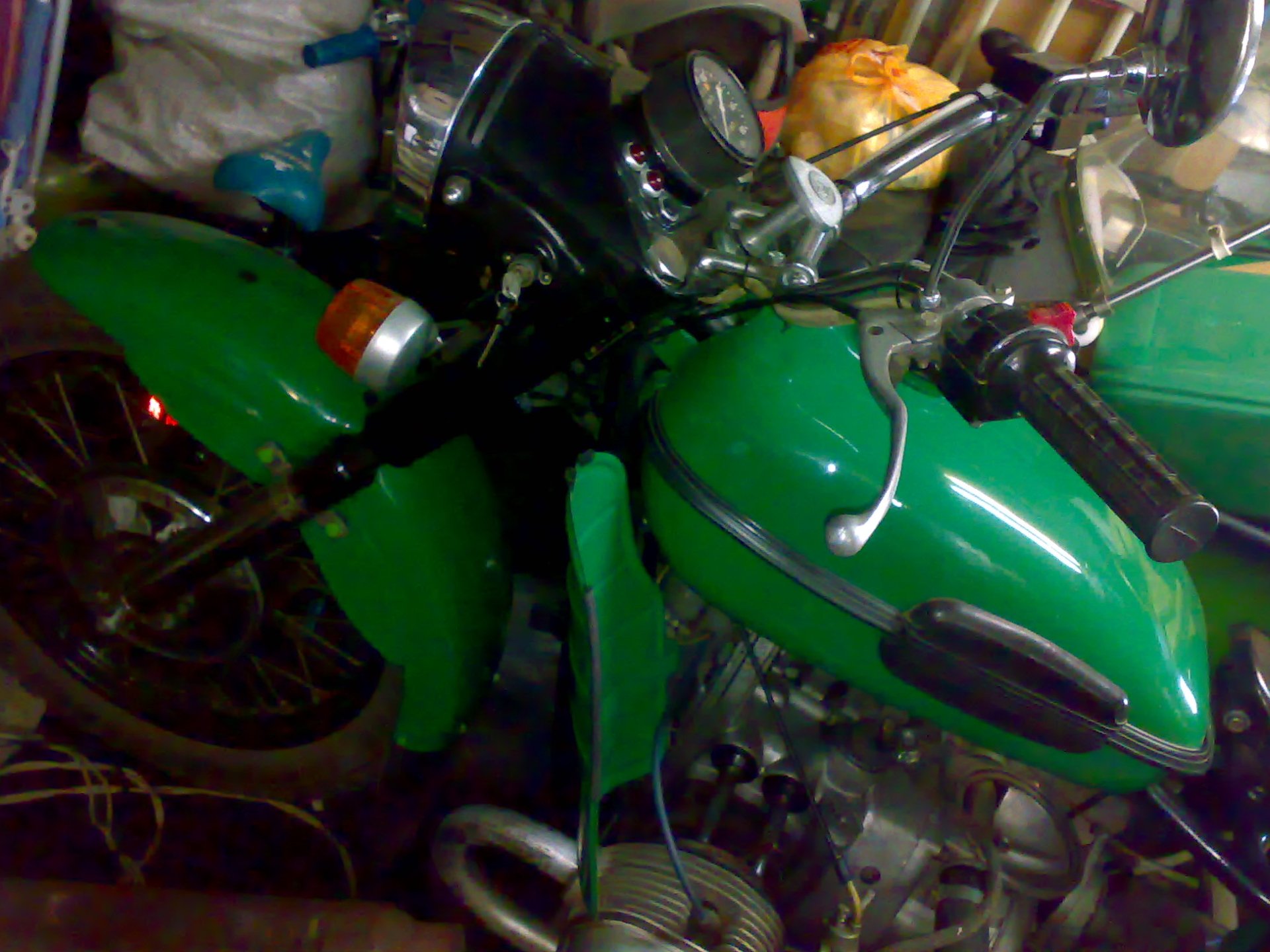 Мотоцикл Урал зеленый перламутр