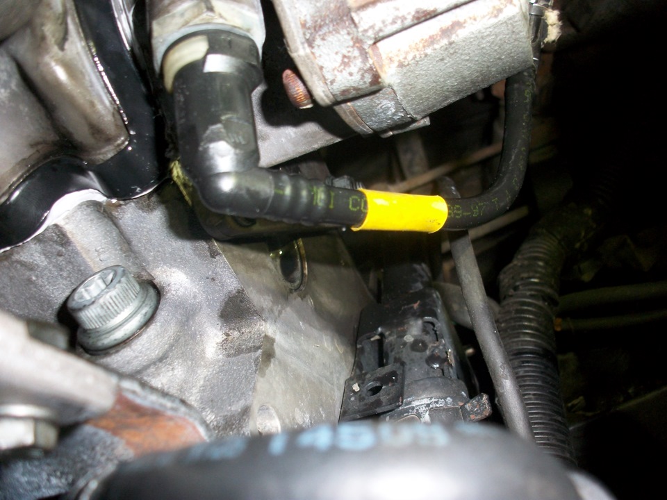 Уплотнительное кольцо вакуумного насоса. — Peugeot 306, 1,9 л, 1998 ...