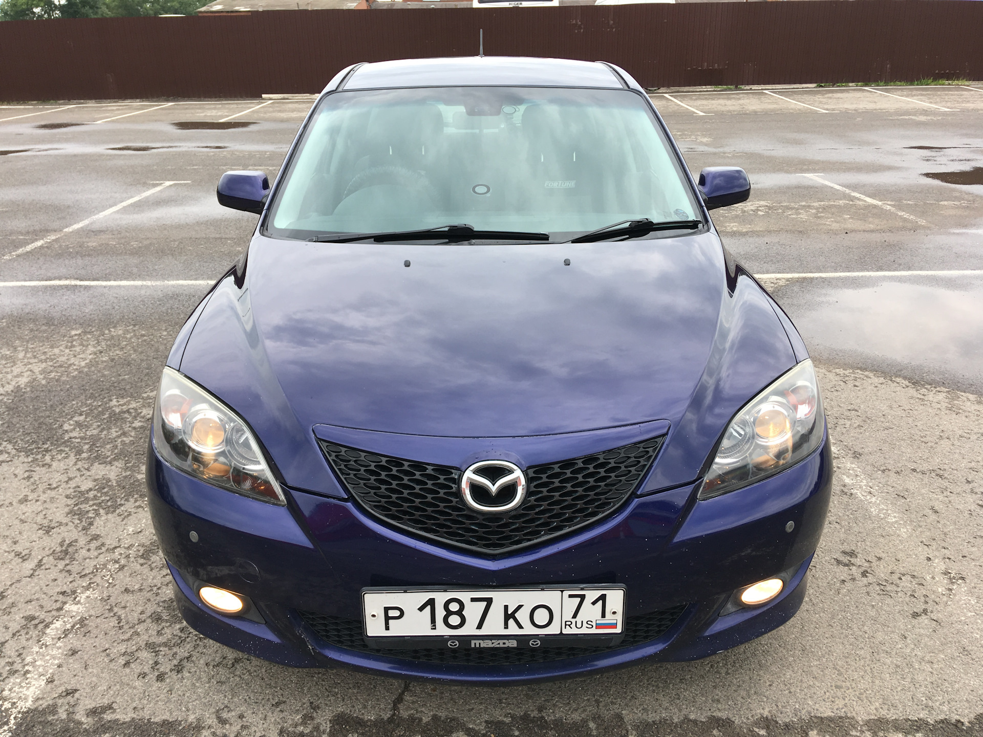 Мазда аксела 2005 год. Мазда Аксела 2005. Mazda Axela 2005. Мазда Аксела 2005 отзывы.