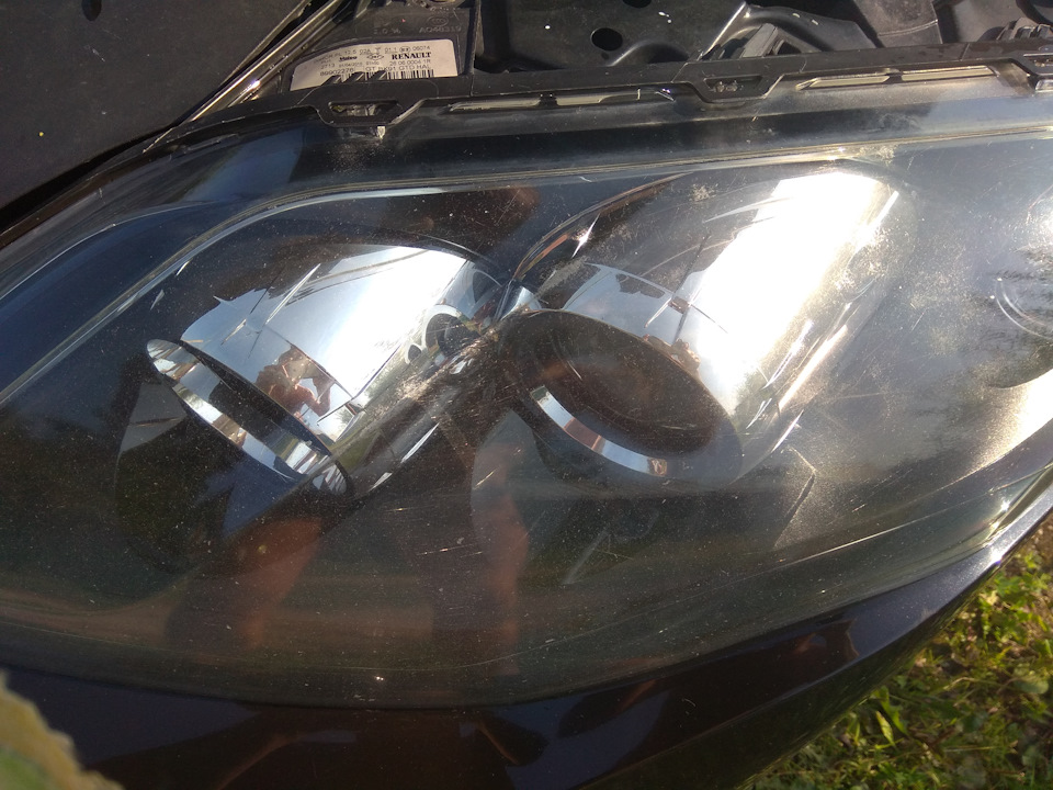 Защитная пленка на фары — Renault Laguna III, 1,5 л, 2010 года ...
