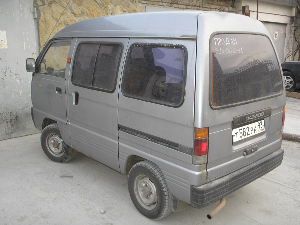 Toyota HiAce H100