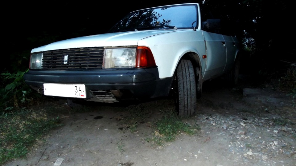 Moskvich 2141 Mustang