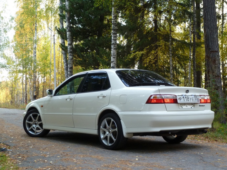 17 без 4. AVS r17 .Хонда Торнео. Honda Accord 2001 r 17. AVS 7 r17 Торнео. Accord 6 r17.