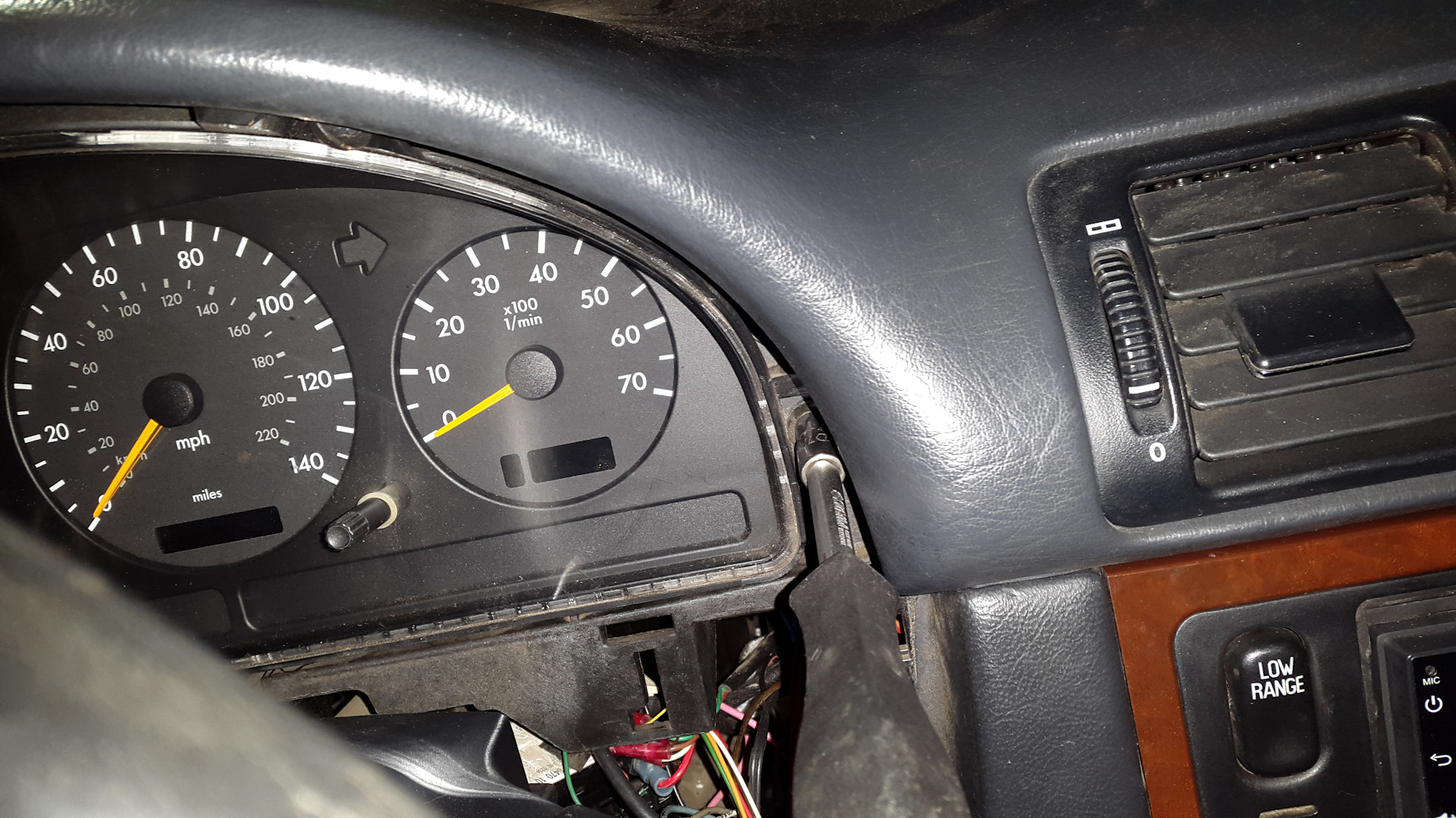 Как снять панель мл 163 Как снять торпедо ml w163 - Mercedes-Benz M-Class (W163), 4,3 л, 2000 года своим