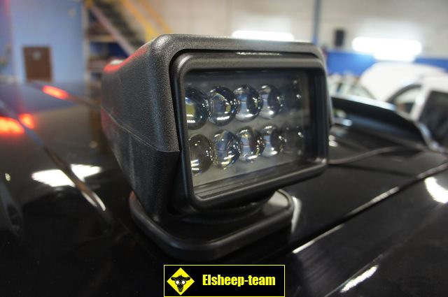 Антихвост. Фароискатель golight. Фара антихвост. Фароискатель lc 200. Фароискатель зил 131.