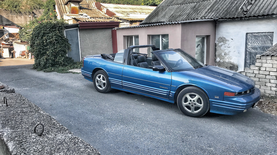 Oldsmobile Cutlass Supreme «Катюха» Одна в Украине