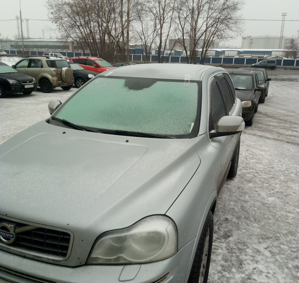 Фото в бортжурнале Volvo XC90 (1G)