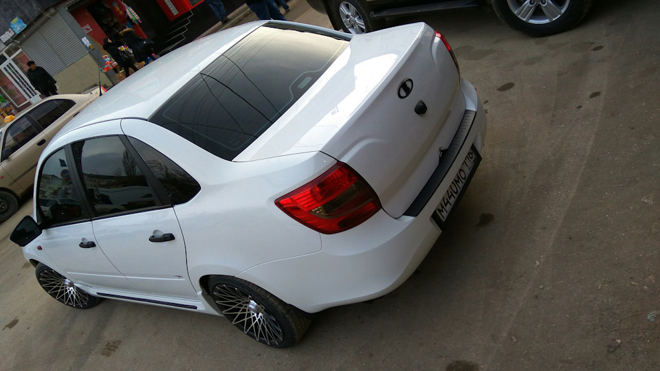 Фото в бортжурнале Lada Granta