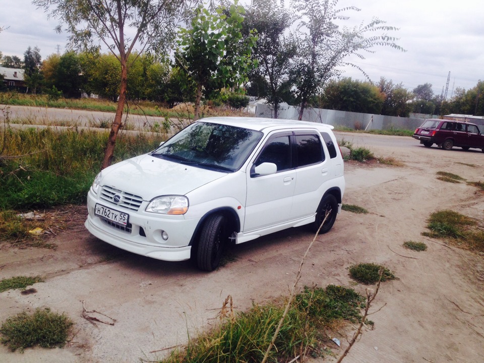 Suzuki swift 2003. Сузуки Свифт 2003. Сузуки Свифт 2000г. Сузуки Свифт 2000 года. Suzuki Swift 2001.