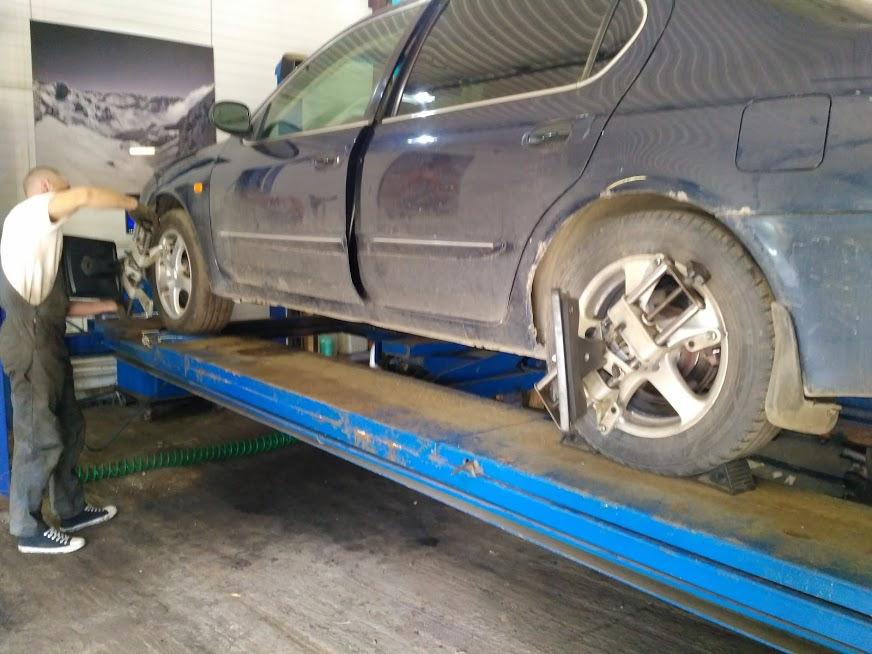 Сделал сход-развал за 1000 рублей — Nissan Maxima QX (A33), 3 л, 2001 ...