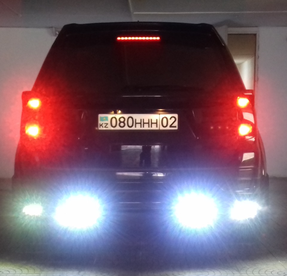 LED на задний ход — Subaru Forester (SH), 2,5 л, 2008 года | тюнинг | DRIVE2