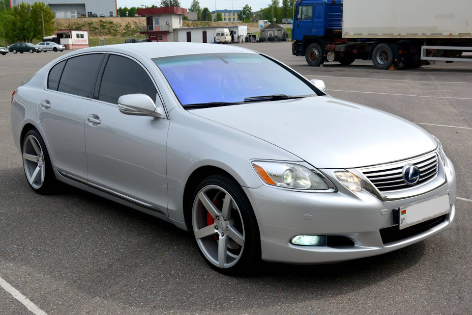 Lexus GS 450h Hybrid