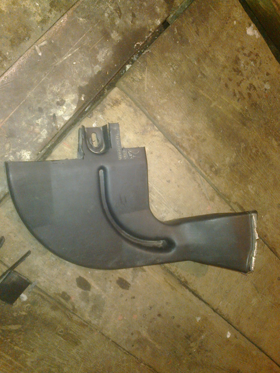 Доработка обдува ног задних пассажиров ч.1 — LADA 21103, 1,5 л., 2004 ...