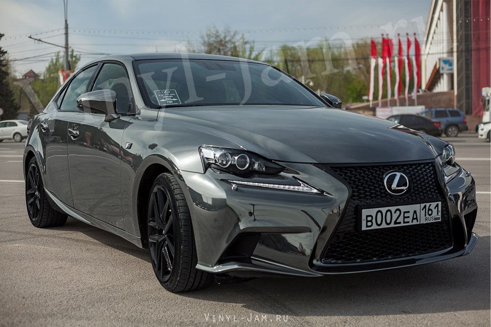 Is 250 3 поколения. Lexus is 250 2016 серый. Лексус is 250 3 поколение в пленке. Lexus is 200 в пленке хром. Lexus is 250 2016.