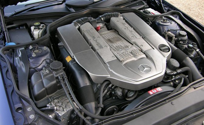 高い素材】 エンジン オイルフィルター メルセデスベンツ Eクラス W210 E240 E320 E430 E55AMG M112 V6エンジン  M113 V8エンジン HU718 5X