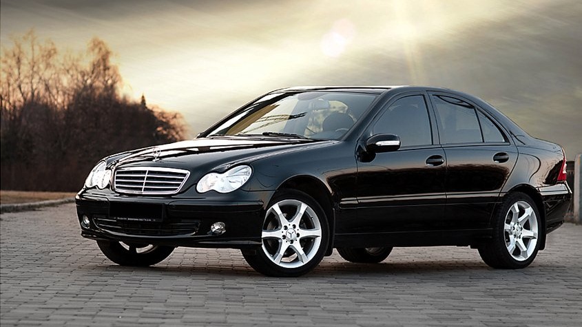 C 203 mercedes. Мерседес w203. Mercedes Benz w203 черный. Мерседес Бенц 203 кузов. Mercedes w203 черный.