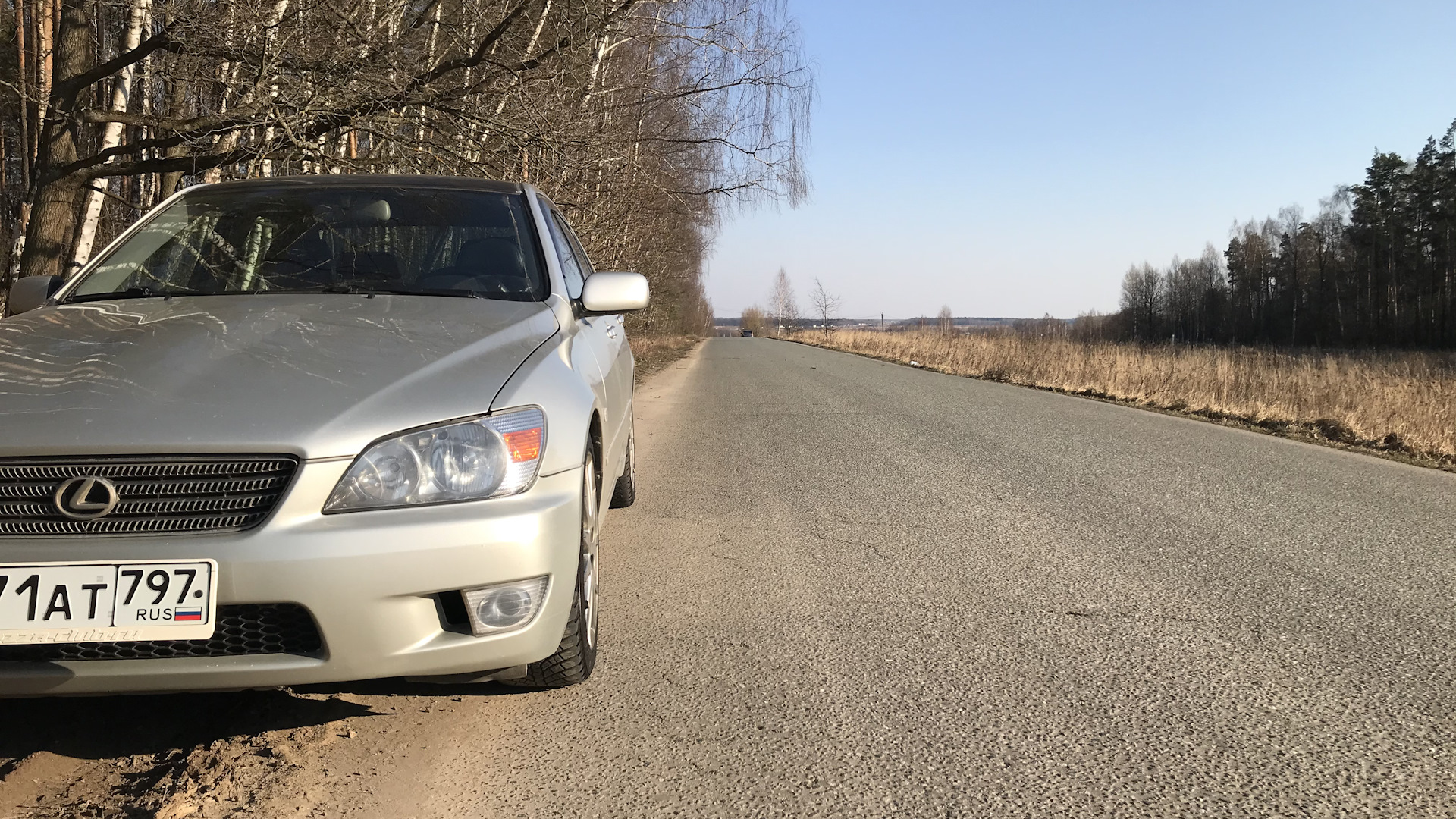 Lexus IS 2.0 бензиновый 2000 | Silver Ghost 1G-FE MT6 на DRIVE2